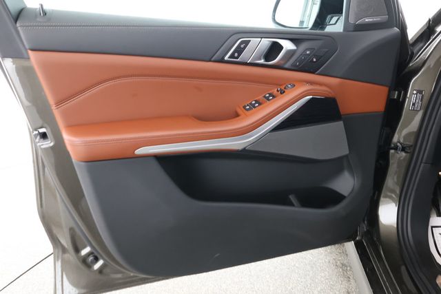 2024 BMW X5 xDrive40i SAV with M Sport (Professional) and Premium Packages - 22858923 - 10