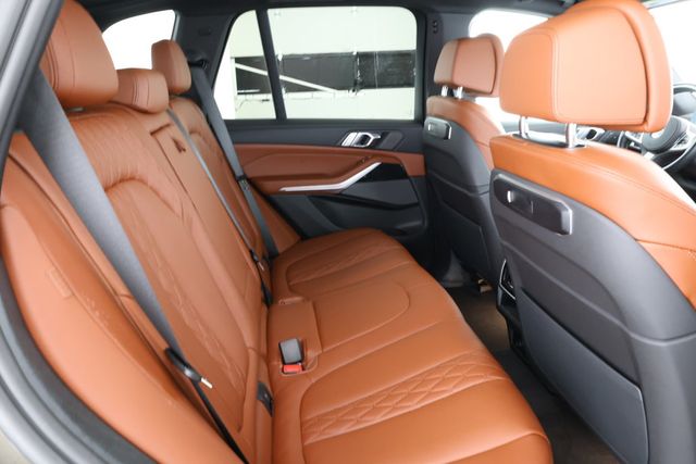 2024 BMW X5 xDrive40i SAV with M Sport (Professional) and Premium Packages - 22858923 - 23