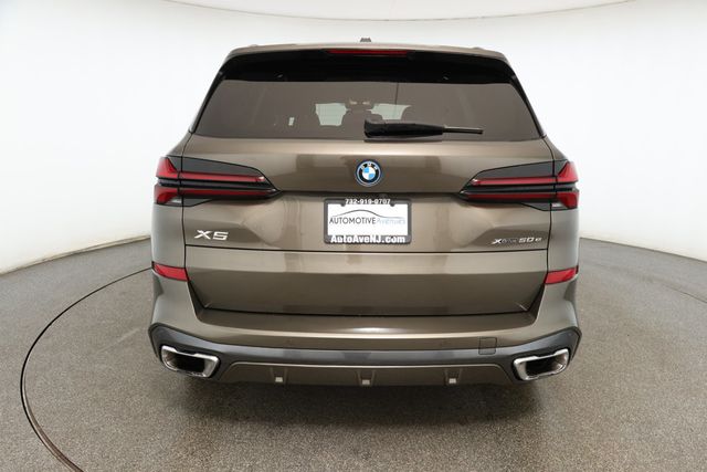 2024 BMW X5 xDrive50e Plug-In Hybrid w/M Sport Pkg, 4 Zone Auto Climate Ctrl - 22931609 - 4