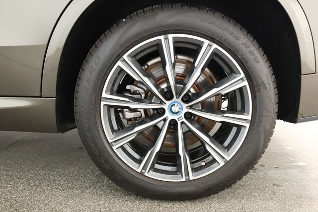 2024 BMW X5 xDrive50e Plug-In Hybrid w/M Sport Pkg, 4 Zone Auto Climate Ctrl - 22931609 - 6