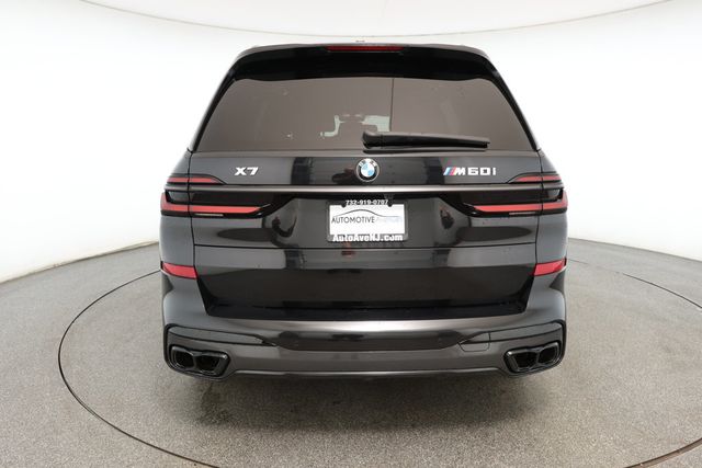 2024 BMW X7 M60i SAV w/ B&W Diamond Surround Sound & Executive Package - 22905738 - 4