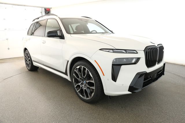 2024 BMW X7 M60i SAV with Executive & Climate Comfort Packages - 22927579 - 2