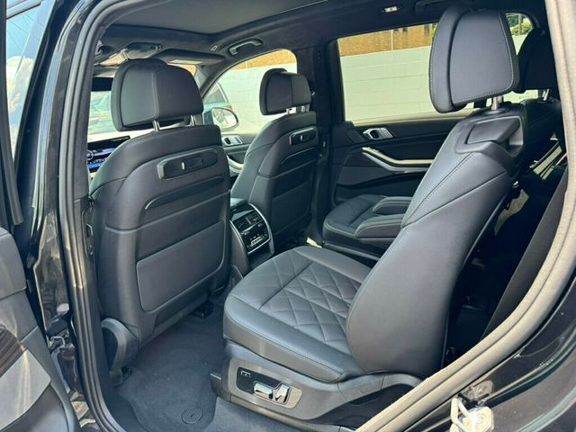2024 BMW X7 MSRP$96395/M Sport Pro Pkg/Heated Front-Rear Seats/Pano Roof/NAV - 22880615 - 10