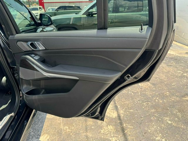 2024 BMW X7 MSRP$96395/M Sport Pro Pkg/Heated Front-Rear Seats/Pano Roof/NAV - 22880615 - 17