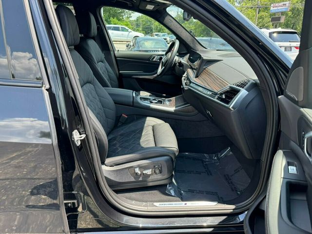2024 BMW X7 MSRP$96395/M Sport Pro Pkg/Heated Front-Rear Seats/Pano Roof/NAV - 22880615 - 20