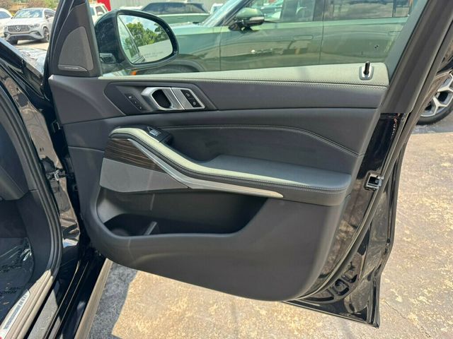 2024 BMW X7 MSRP$96395/M Sport Pro Pkg/Heated Front-Rear Seats/Pano Roof/NAV - 22880615 - 21