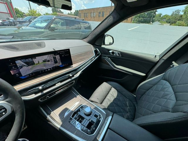 2024 BMW X7 MSRP$96395/M Sport Pro Pkg/Heated Front-Rear Seats/Pano Roof/NAV - 22880615 - 29