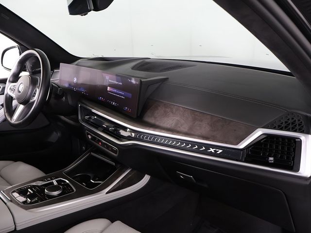 2024 BMW X7 xDrive40i Sports Activity Vehicle - 22930119 - 29