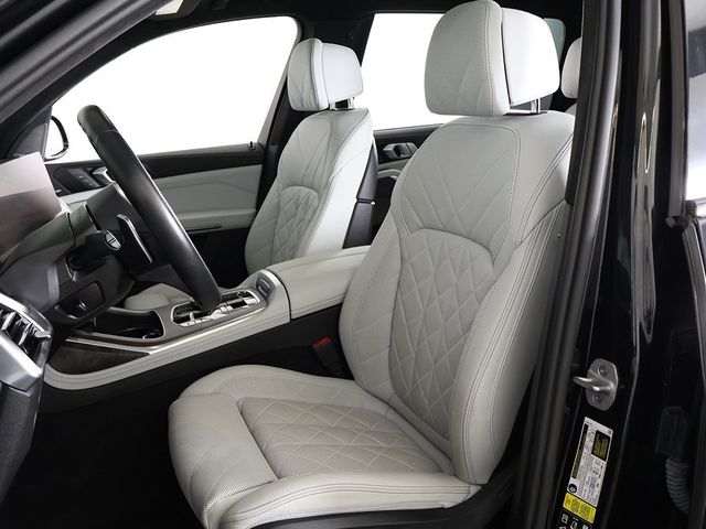 2024 BMW X7 xDrive40i Sports Activity Vehicle - 22930119 - 30