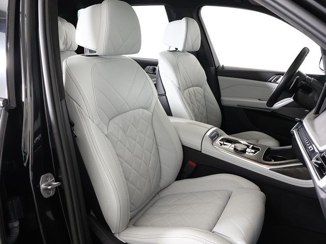 2024 BMW X7 xDrive40i Sports Activity Vehicle - 22930119 - 31