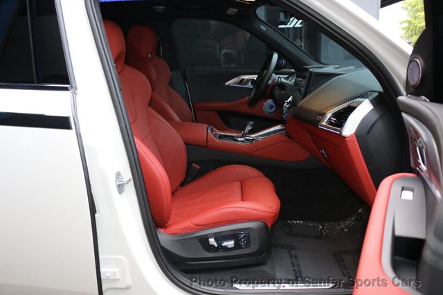 2024 BMW XM Sports Activity Vehicle - 22937624 - 33