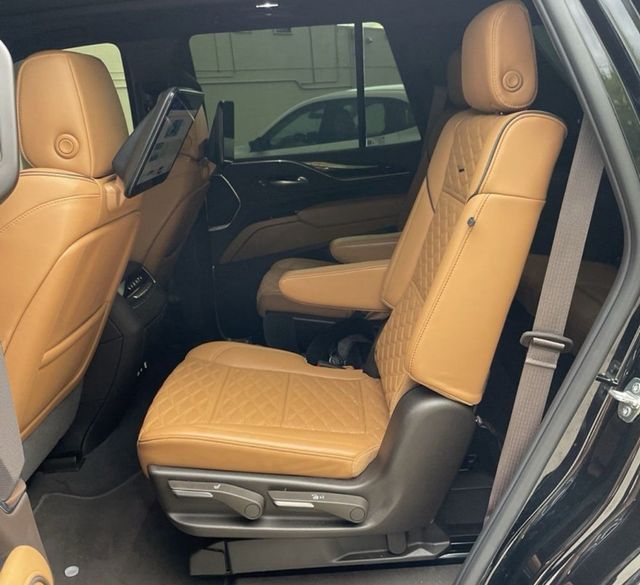 2024 Cadillac Escalade 4WD 4dr Sport - 22935594 - 16