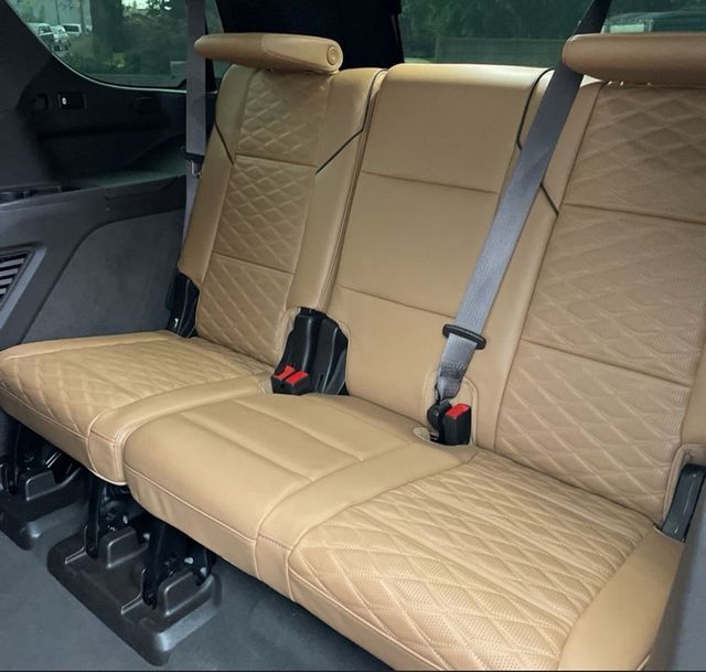 2024 Cadillac Escalade 4WD 4dr Sport - 22935594 - 19