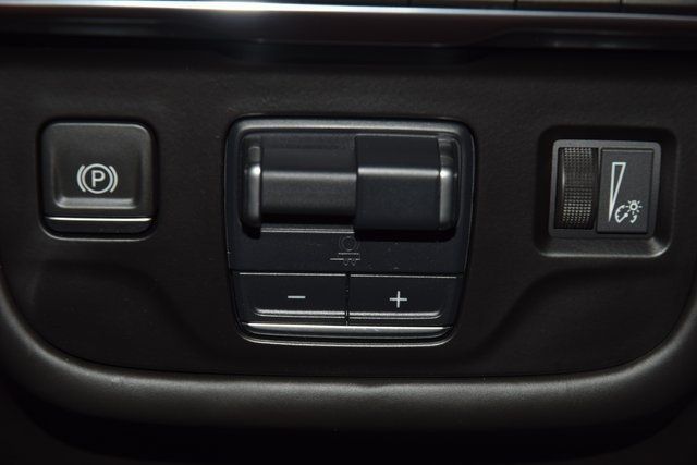 2024 Cadillac Escalade ESV 4WD 4dr Sport Platinum - 22885342 - 34