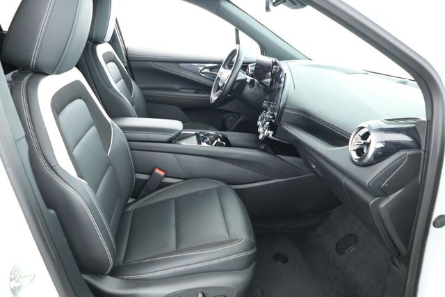 2024 Chevrolet Blazer EV eAWD 4dr LT w/ Comfort, Convenience & Driver Confidence Packages - 22912883 - 19