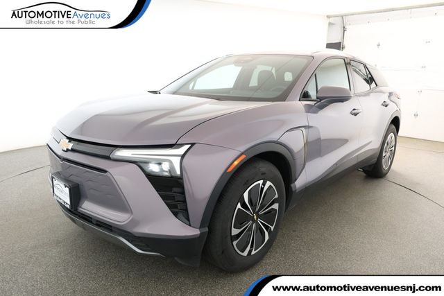 2024 Chevrolet Blazer EV eAWD 4dr LT w/ Comfort, Convenience & Driver Confidence Packages - 22912895 - 0