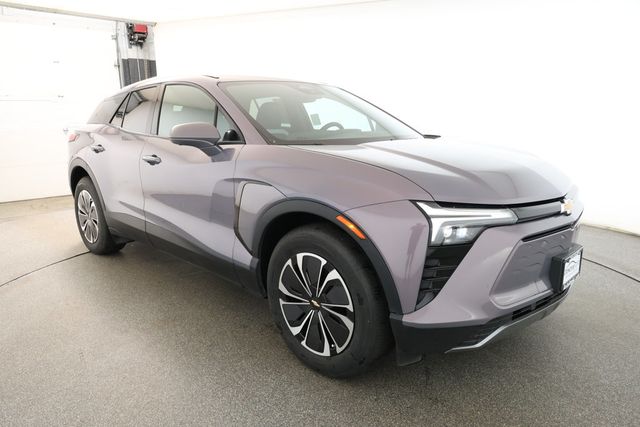 2024 Chevrolet Blazer EV eAWD 4dr LT w/ Comfort, Convenience & Driver Confidence Packages - 22912895 - 2