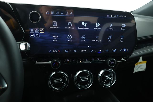 2024 Chevrolet Blazer EV eAWD 4dr LT w/ Comfort, Convenience & Driver Confidence Packages - 22913304 - 13
