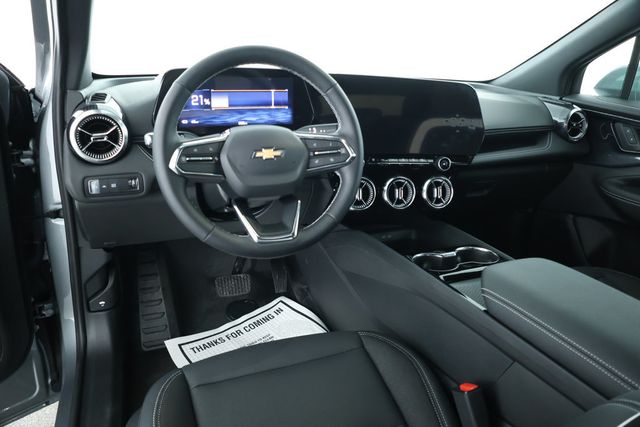 2024 Chevrolet Blazer EV eAWD 4dr LT w/ Comfort, Convenience & Driver Confidence Packages - 22913334 - 9