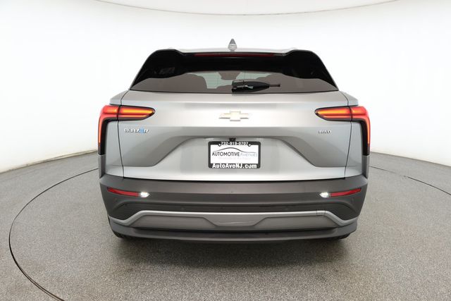 2024 Chevrolet Blazer EV eAWD 4dr LT w/ Comfort, Convenience & Driver Confidence Packages - 22913334 - 4