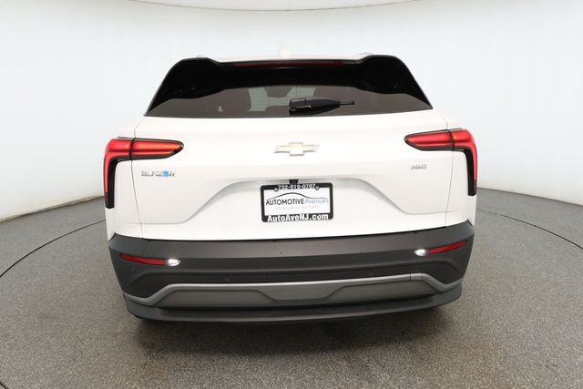 2024 Chevrolet Blazer EV eAWD 4dr LT w/ Comfort, Convenience & Driver Confidence Packages - 22918617 - 4