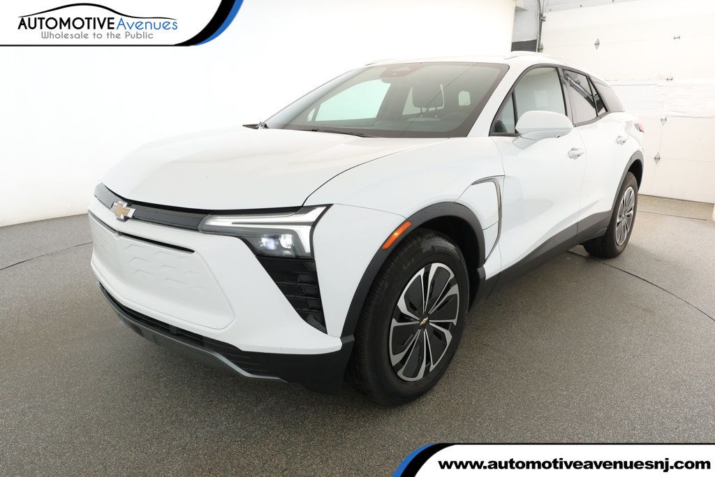 2024 Chevrolet Blazer EV eAWD 4dr LT w/ Comfort, Convenience & Driver Confidence Packages - 22918631 | Video 1