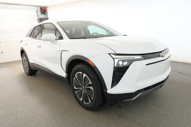 2024 Chevrolet Blazer EV eAWD 4dr LT w/ Comfort, Convenience & Driver Confidence Packages - 22918631 - 2