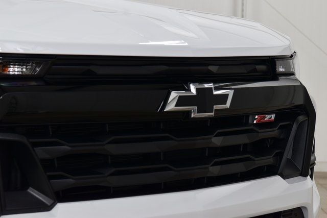2024 Chevrolet Colorado 4WD Crew Cab Z71 - 22911800 - 10