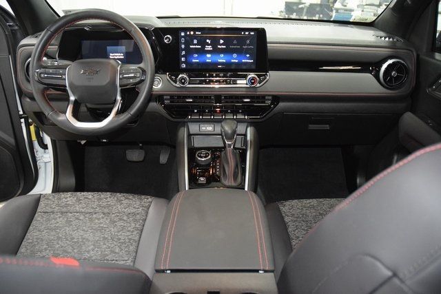 2024 Chevrolet Colorado 4WD Crew Cab Z71 - 22911800 - 29