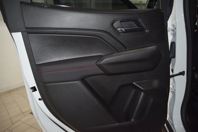 2024 Chevrolet Colorado 4WD Crew Cab Z71 - 22911800 - 41