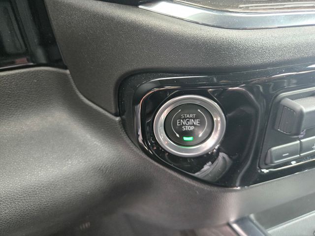 2024 Chevrolet Silverado 1500  - 22929229 - 19