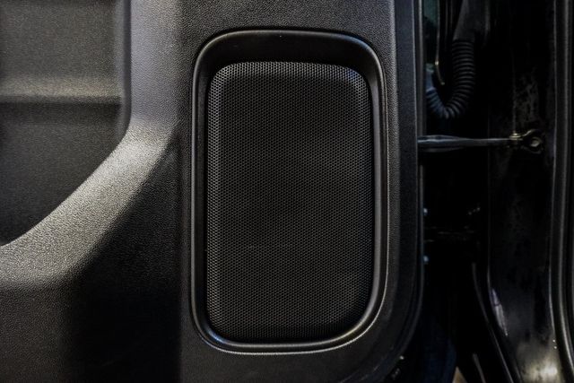 2024 Chevrolet Silverado 1500 4WD Crew Cab 147" Custom Trail Boss - 22905867 - 21