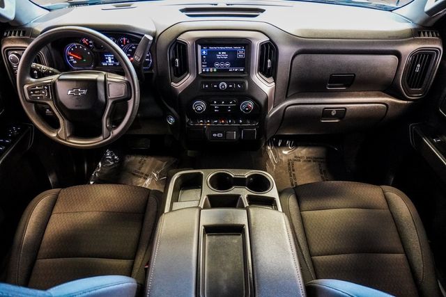 2024 Chevrolet Silverado 1500 4WD Crew Cab 147" Custom Trail Boss - 22905867 - 25