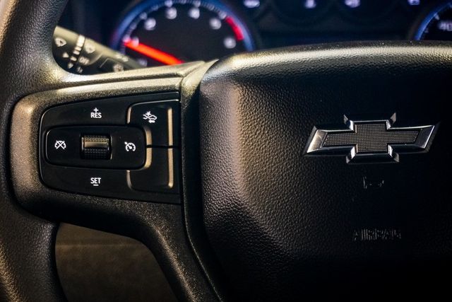 2024 Chevrolet Silverado 1500 4WD Crew Cab 147" Custom Trail Boss - 22905867 - 28