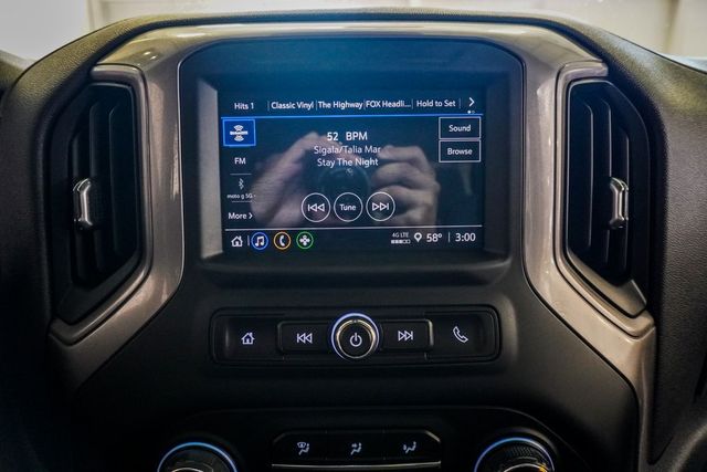 2024 Chevrolet Silverado 1500 4WD Crew Cab 147" Custom Trail Boss - 22905867 - 40