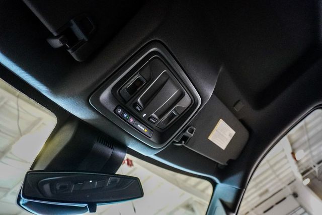 2024 Chevrolet Silverado 1500 4WD Crew Cab 147" Custom Trail Boss - 22905867 - 42