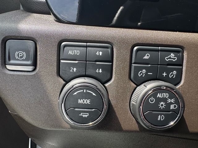 2024 Chevrolet Silverado 1500 LTZ - 22904410 - 18