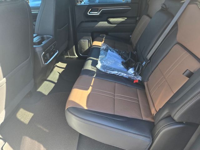 2024 Chevrolet Silverado 3500HD  - 22932519 - 13