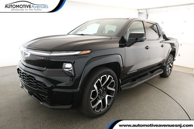 2024 Chevrolet Silverado EV - 1GC40ZEL6RU301340