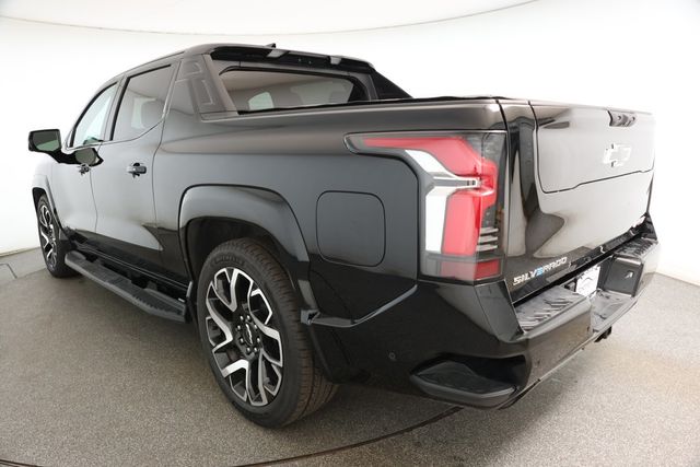 2024 Chevrolet Silverado EV e4WD Crew Cab RST First Edition with Tonneau Cover - 22929358 - 5