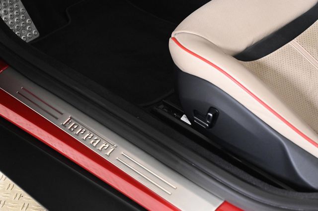 2024 Ferrari Roma Spider Base - 22926026 - 23