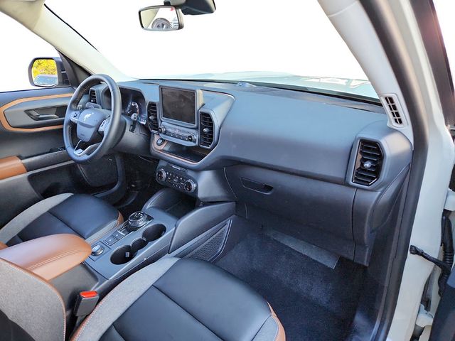 2024 Ford Bronco Sport Outer Banks 4x4 with Tech Package & Power Moonroof - 22935811 - 12