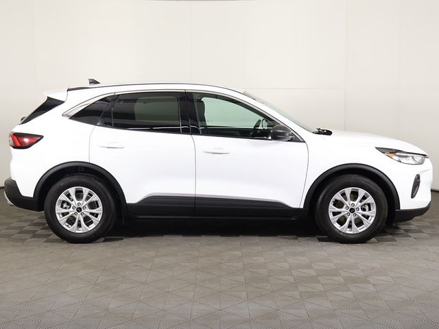 2024 Ford Escape Active FWD - 22924281 - 17