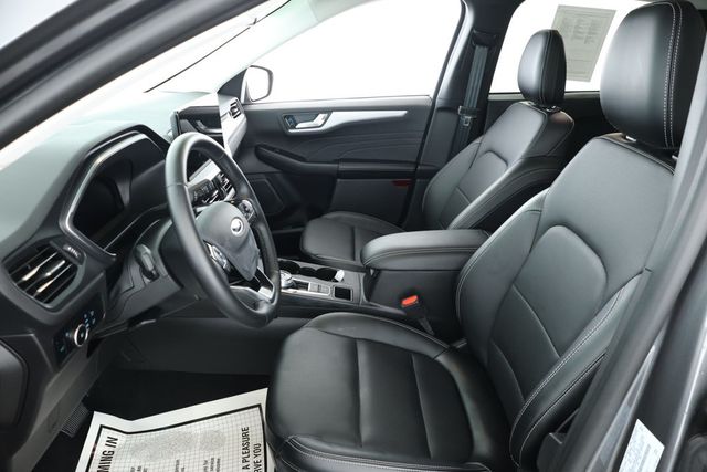 2024 Ford Escape Platinum AWD - 22923814 - 17