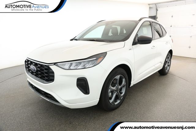 2024 Ford Escape ST-Line - 22915577 - 0