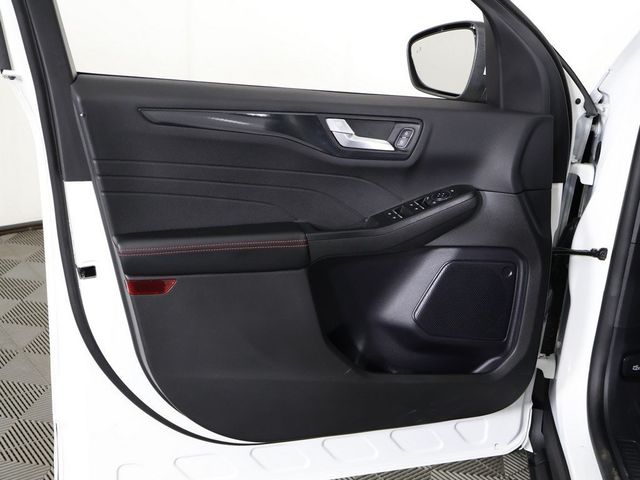 2024 Ford Escape ST-Line Select AWD - 22899640 - 24