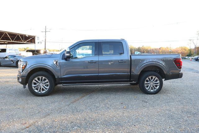2024 Ford F-150 King Ranch 4WD SuperCrew 5.5' Box w/ Hard Folding Tonneau Cover - 22936142 - 1