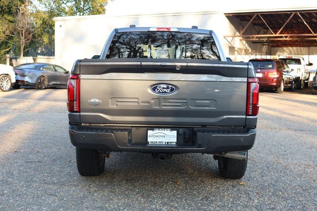 2024 Ford F-150 King Ranch 4WD SuperCrew 5.5' Box w/ Hard Folding Tonneau Cover - 22936142 - 3