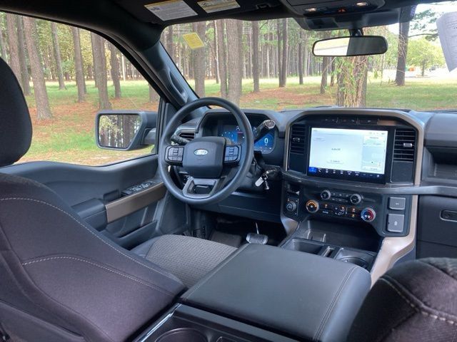 2024 Ford F-150 STX 4WD SuperCrew 5.5' Box - 22921005 - 23
