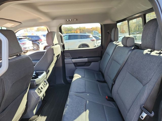 2024 Ford F-150 XLT 4WD SuperCrew 5.5' Box w/ Equipment 302A, PowerBoost Hybrid - 22934715 - 10